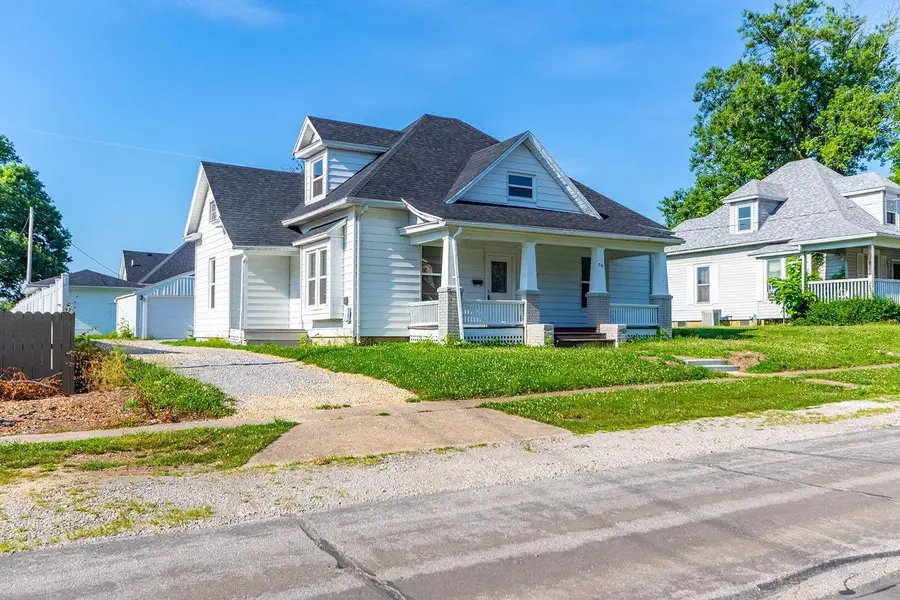 716 W Love St, Mexico, MO 65265 - #2