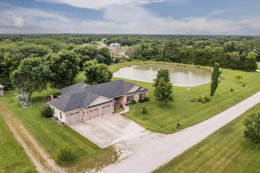 3800 E Biggs Rd, Ashland, MO 65010 - #2