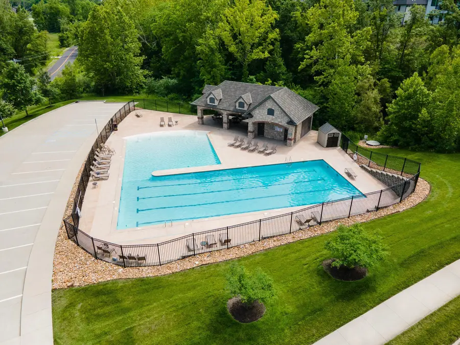 3312 Wentworth Dr, Columbia, MO 65203 - #2