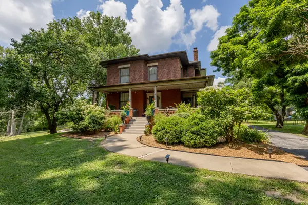 709 Gilman St, MOBERLY, MO 65270