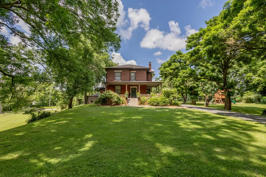 709 Gilman St, Moberly, MO 65270 - #2