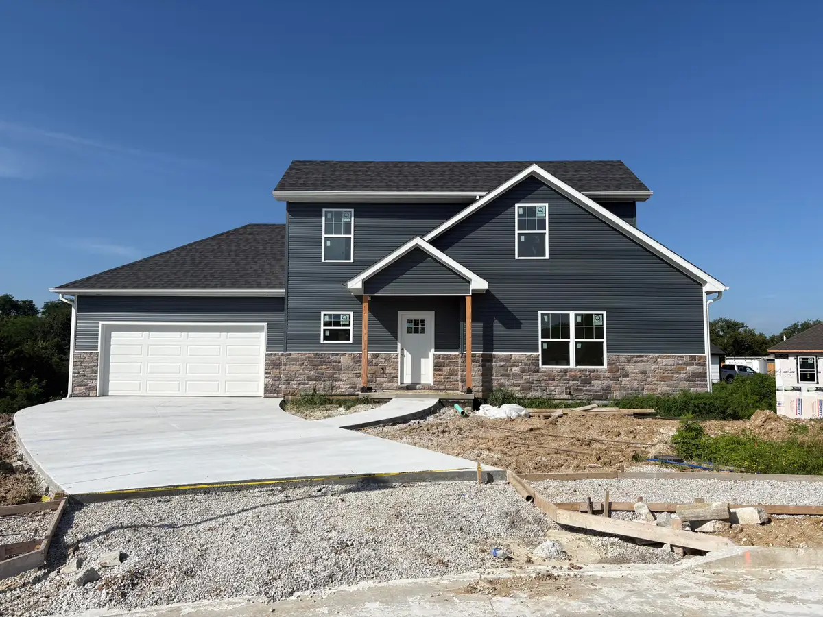 5743 Royal Plum Dr, Columbia, MO 65202 - #1