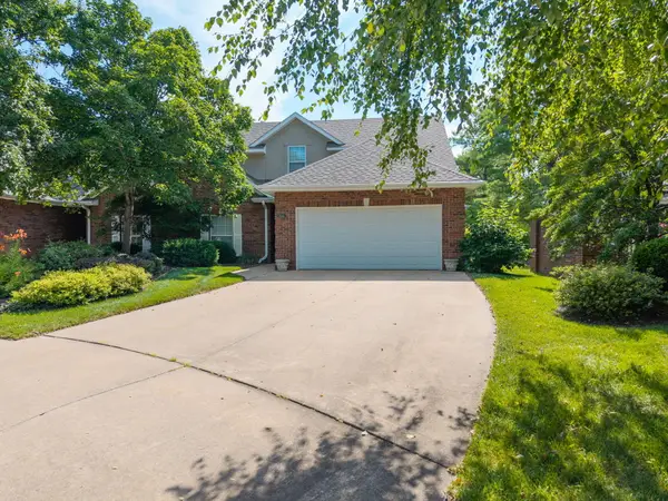 206 Blue Sky Ct, COLUMBIA, MO 65203