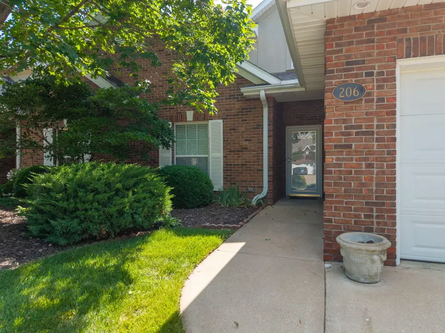 206 Blue Sky Ct, Columbia, MO 65203 - #2