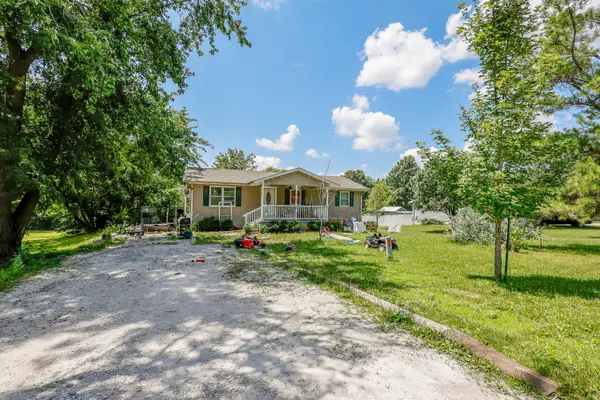 22452 Audrain Road 326, MEXICO, MO 65265
