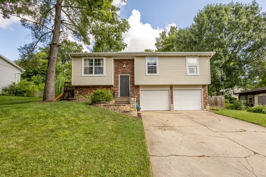 1751 W Gateview Ct, Columbia, MO 65203 - #2