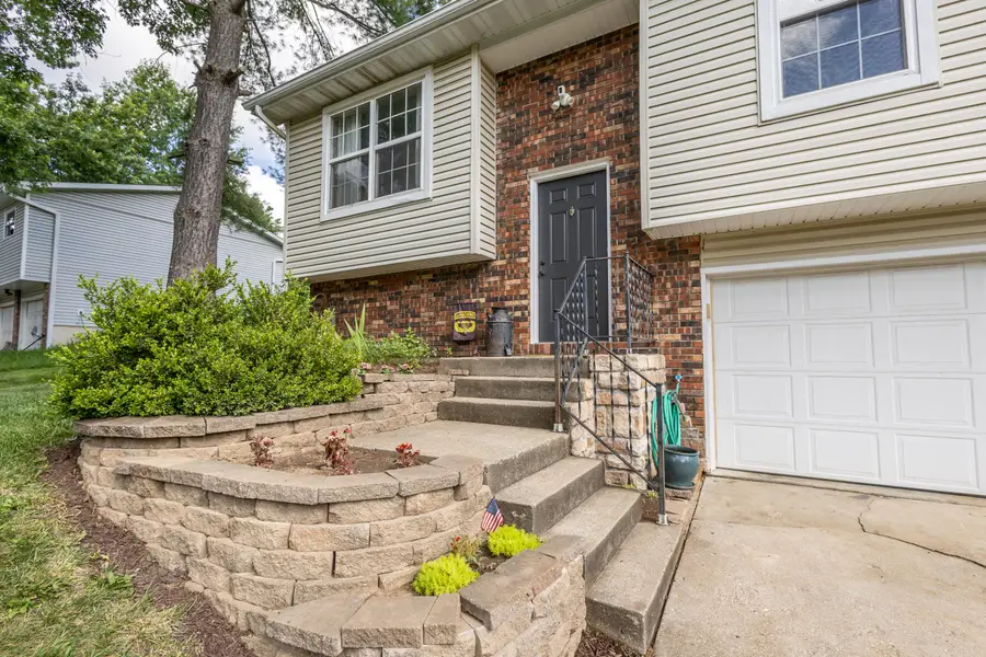 1751 W Gateview Ct, Columbia, MO 65203 - #3