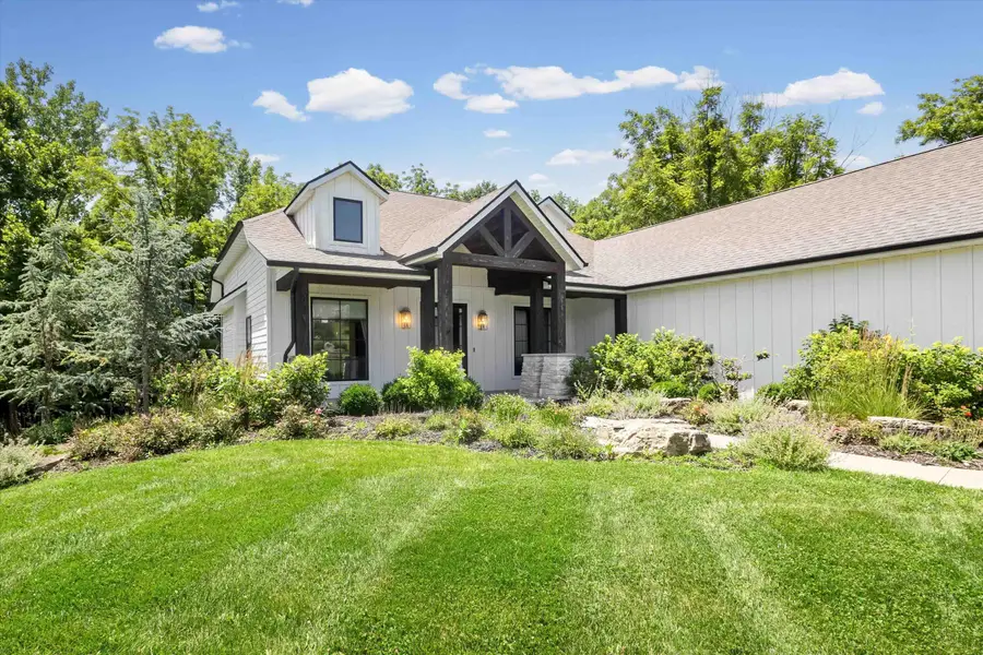 1570 W Woodie Proctor Rd, Columbia, MO 65203 - #2