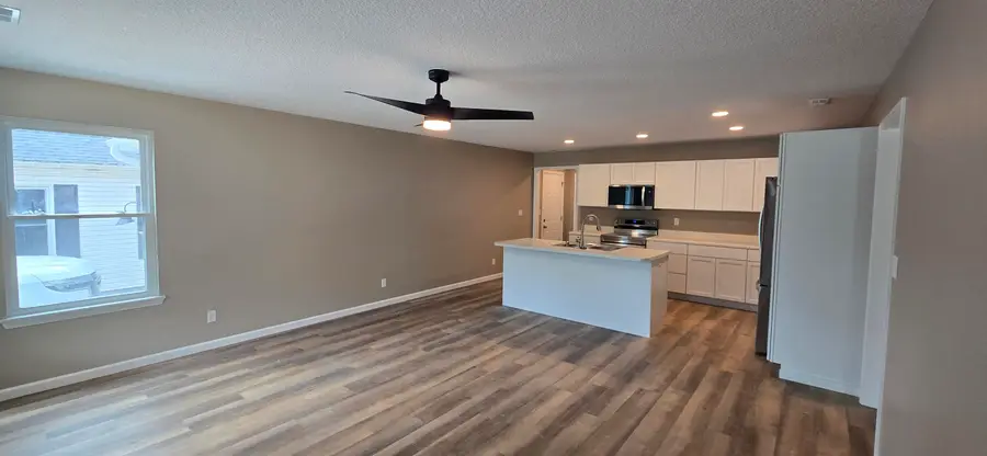 605 N Jeffries St, Mexico, MO 65265 - #2