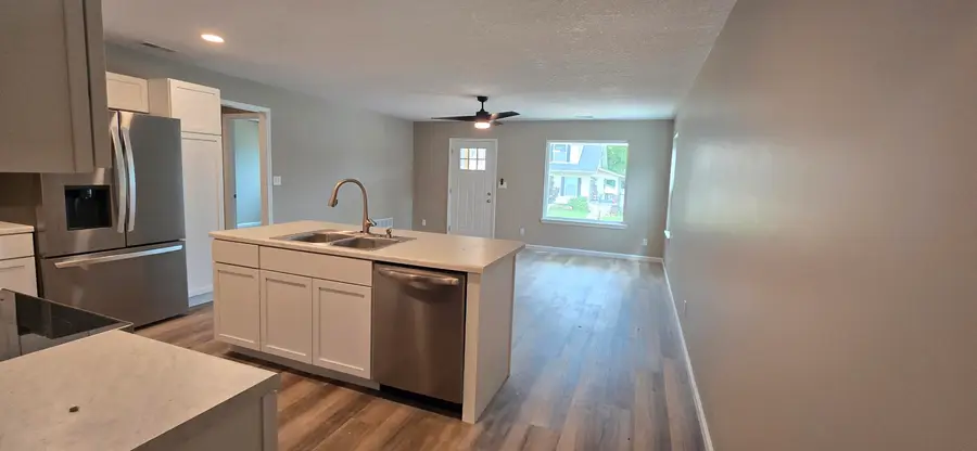 605 N Jeffries St, Mexico, MO 65265 - #3