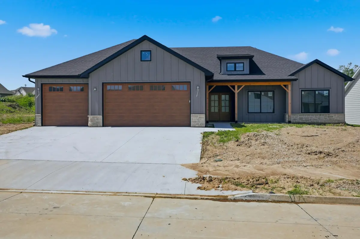 4608 Chambers Bay Dr, Columbia, MO 65201 - #1