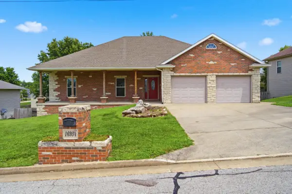 16934 Farris Cir, BOONVILLE, MO 65233