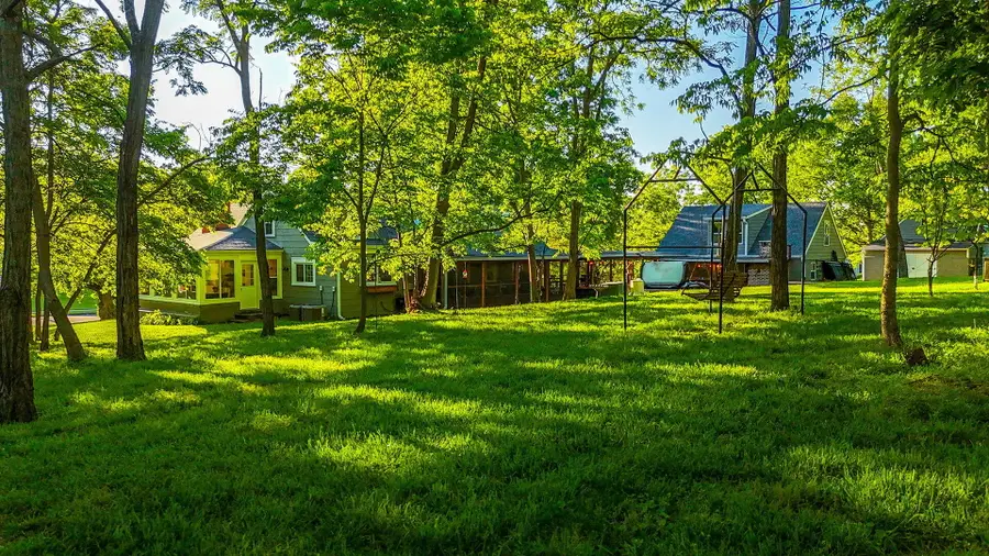 2706 Oakland Gravel Rd, Columbia, MO 65202 - #3