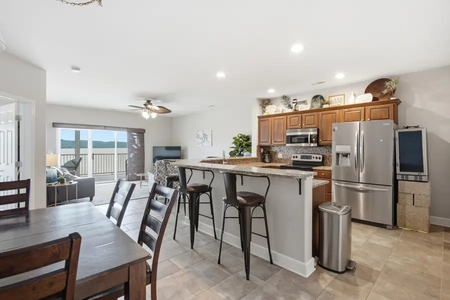 164 Windgate Dr #1B, Sunrise Beach, MO 65079 - #3