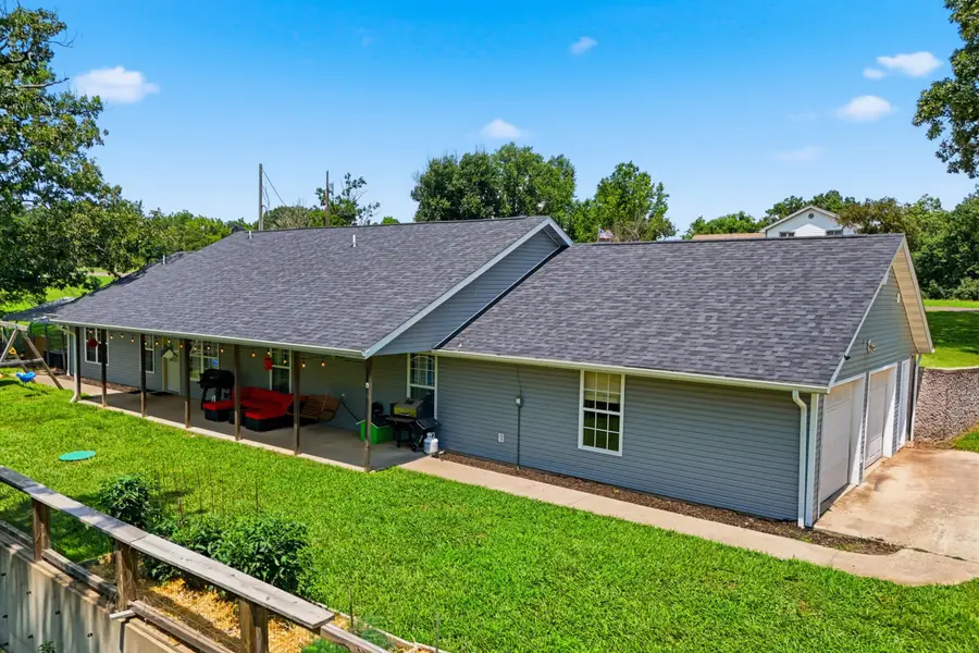 6613 Tanner Bridge Rd, Jefferson City, MO 65101 - #2