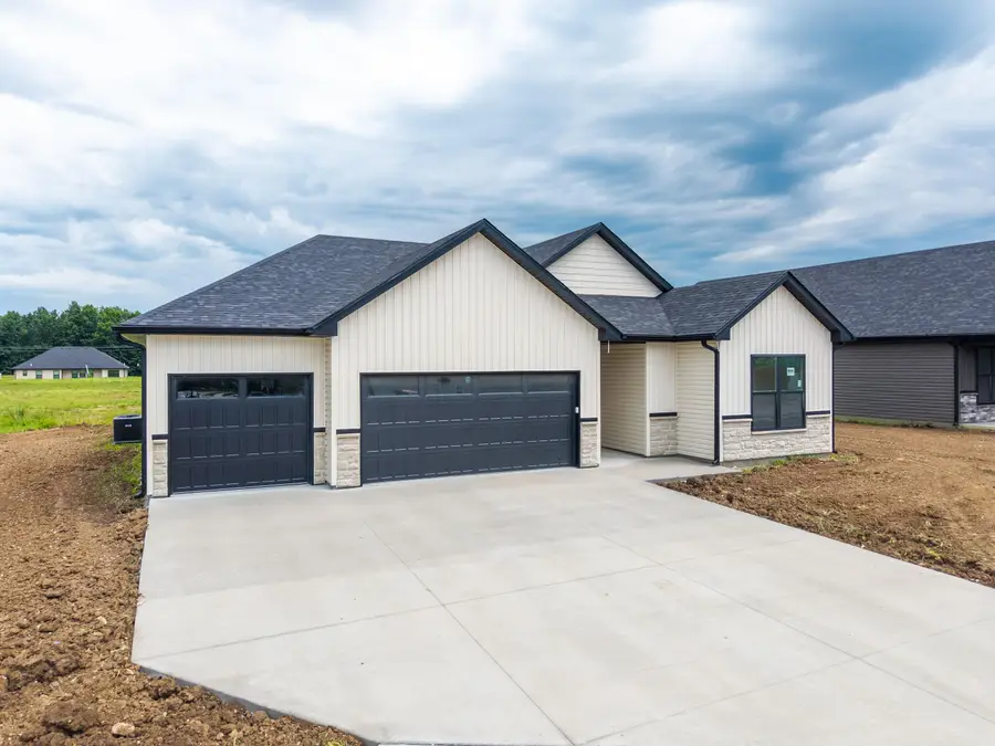 3405 Gray Birch Dr, Columbia, MO 65202 - #2