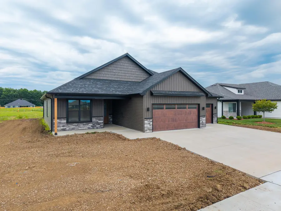 3409 Gray Birch Dr, Columbia, MO 65202 - #2