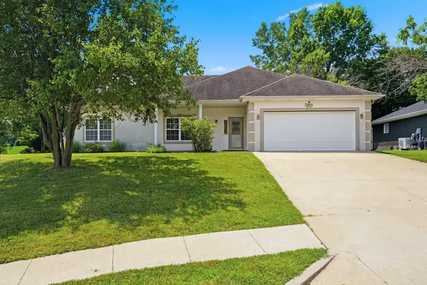 2904 Lake Town Dr, COLUMBIA, MO 65203