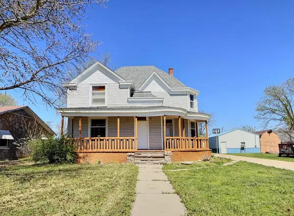 123 E Cooper St, TIPTON, MO 65081