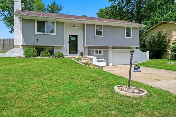 1779 E Riviera Dr, COLUMBIA, MO 65202