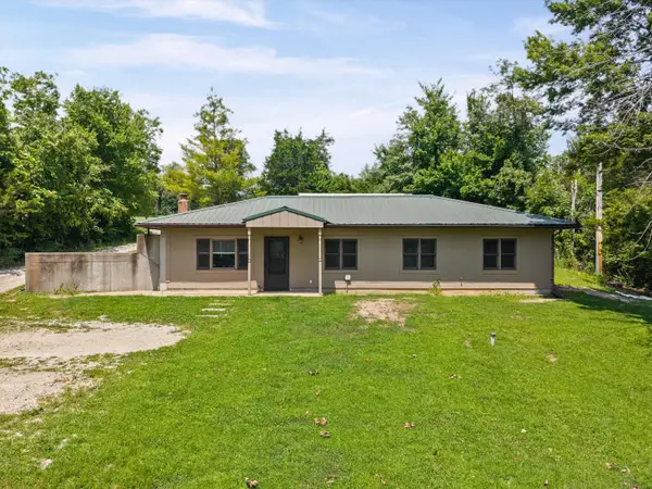 20400 N Mt Pleasant Rd, COLUMBIA, MO 65039
