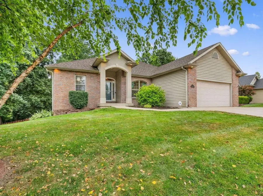 4001 Snow Leopard Dr, Columbia, MO 65202 - #2