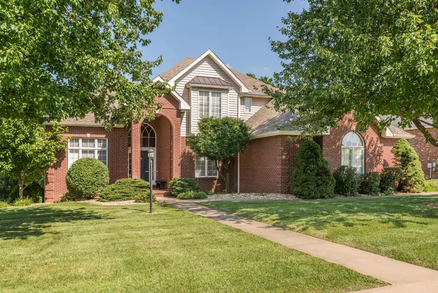 4101 Catalina Dr, Jefferson City, MO 65109 - #2