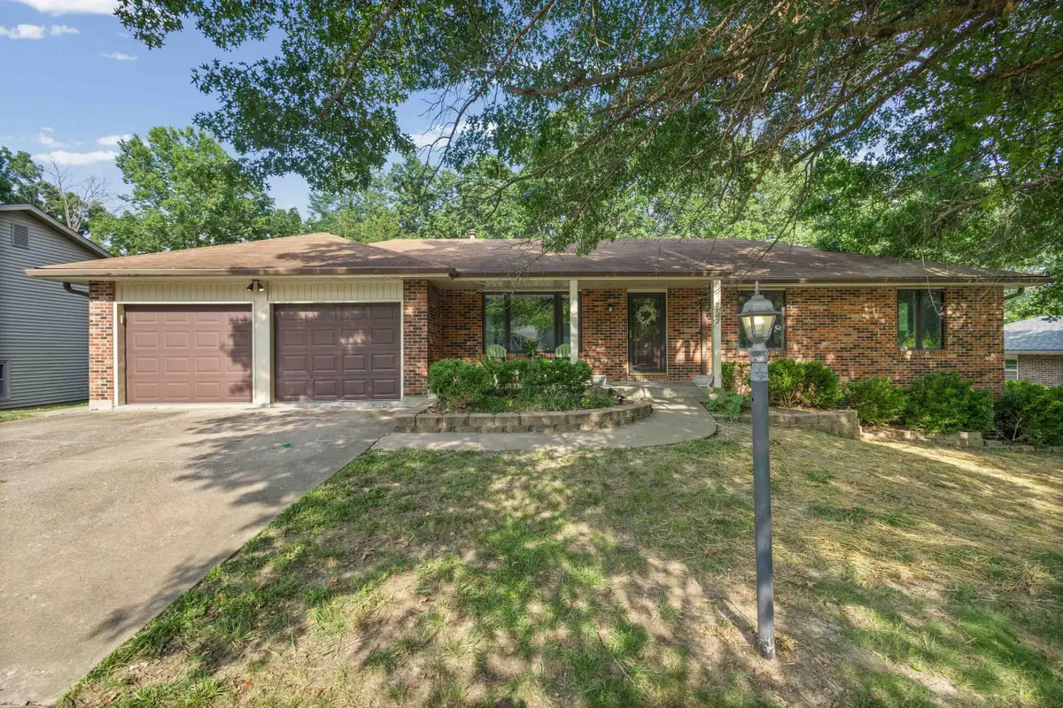 2182 S El Centro Ct, Columbia, MO 65201 - #1