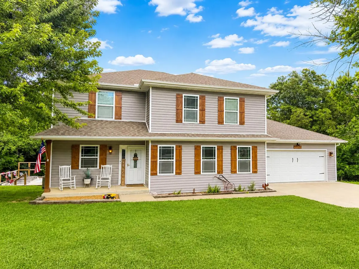 9434 N Boatman Hill Rd, Columbia, MO 65202 - #1