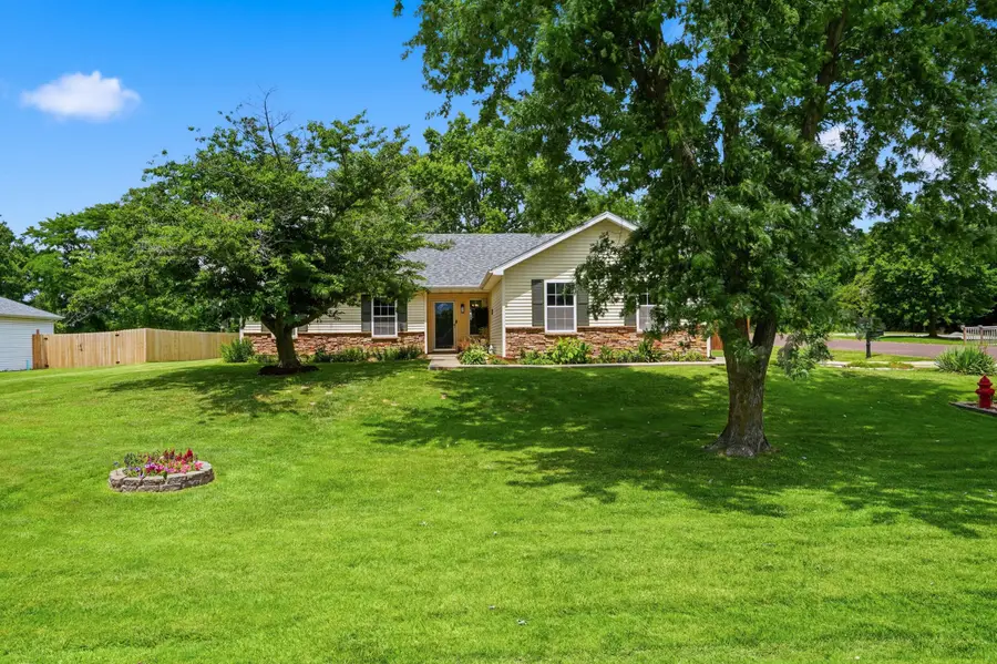 6651 N Millet Ln, Columbia, MO 65202 - #2