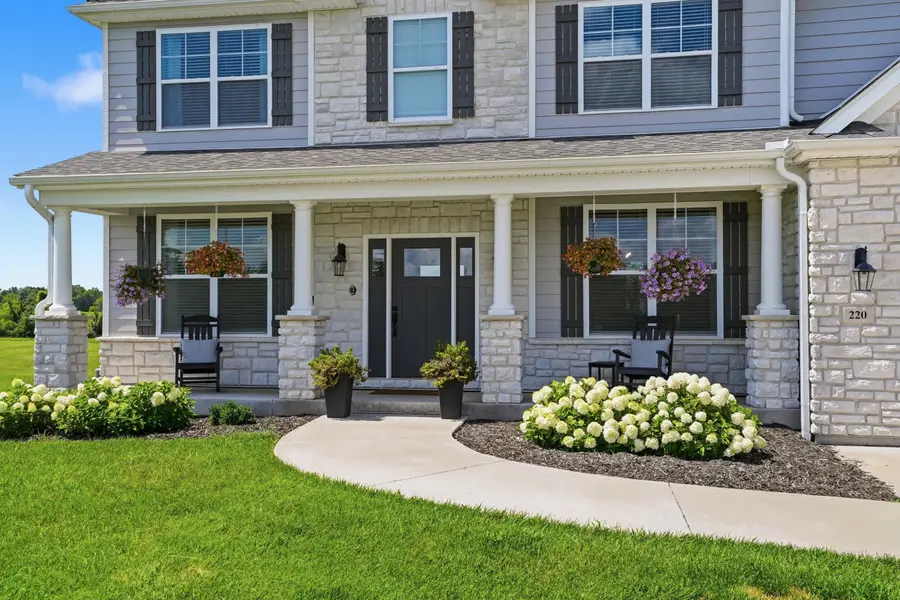 220 E Monaco Ct, Columbia, MO 65203 - #2