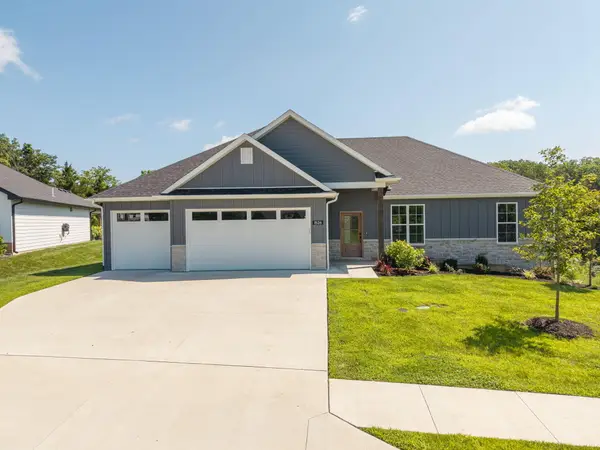 1526 N Corbet Dr, COLUMBIA, MO 65202