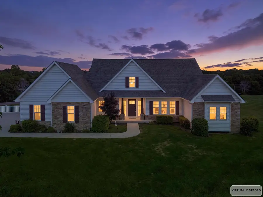 7059 N Meadow Dr, Fulton, MO 65251 - #2
