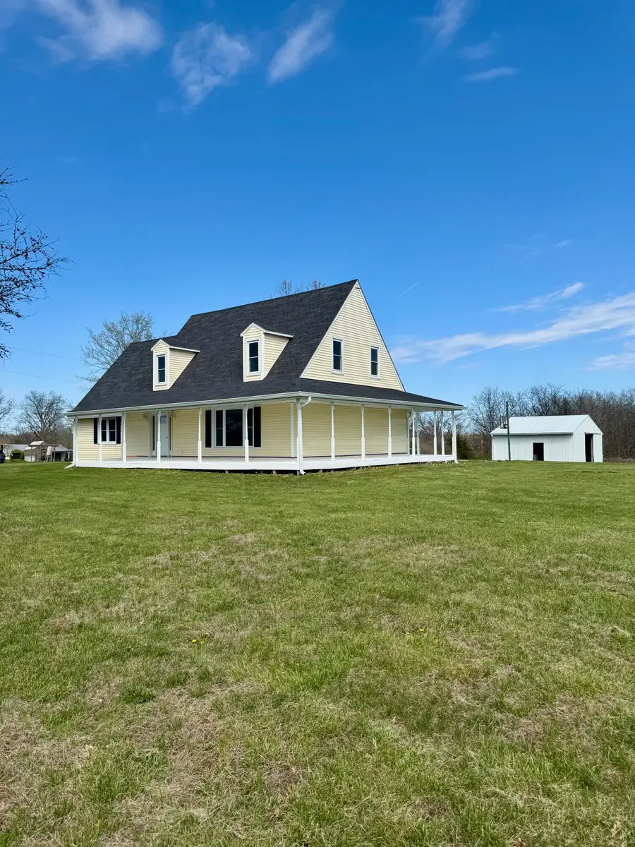 18350 N Highway 124, Centralia, MO 65240 - #2