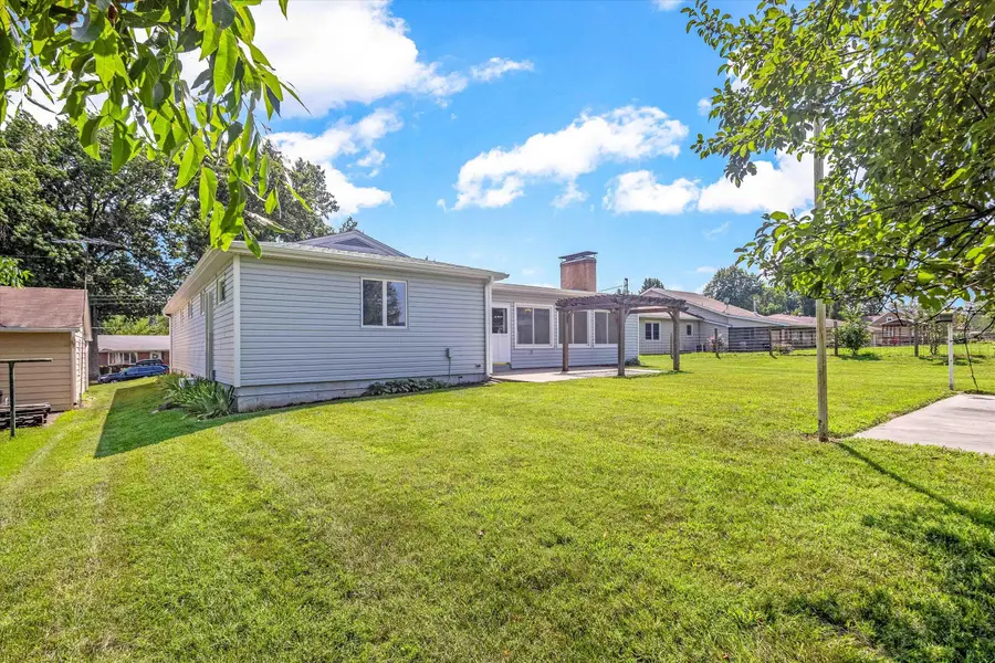 18 Crestview Dr, Boonville, MO 65233 - #2
