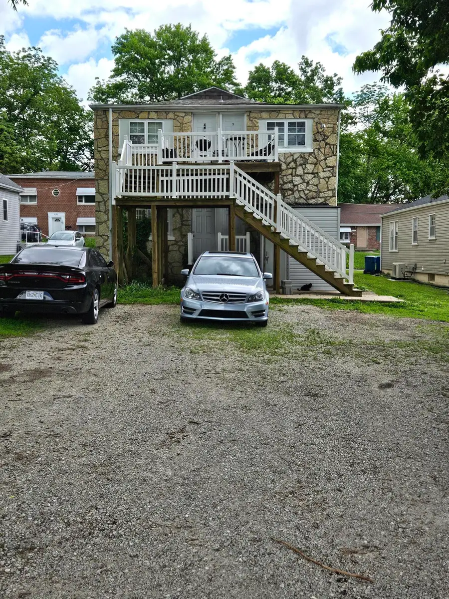 626 Georgia St, Jefferson City, MO 65109 - #2