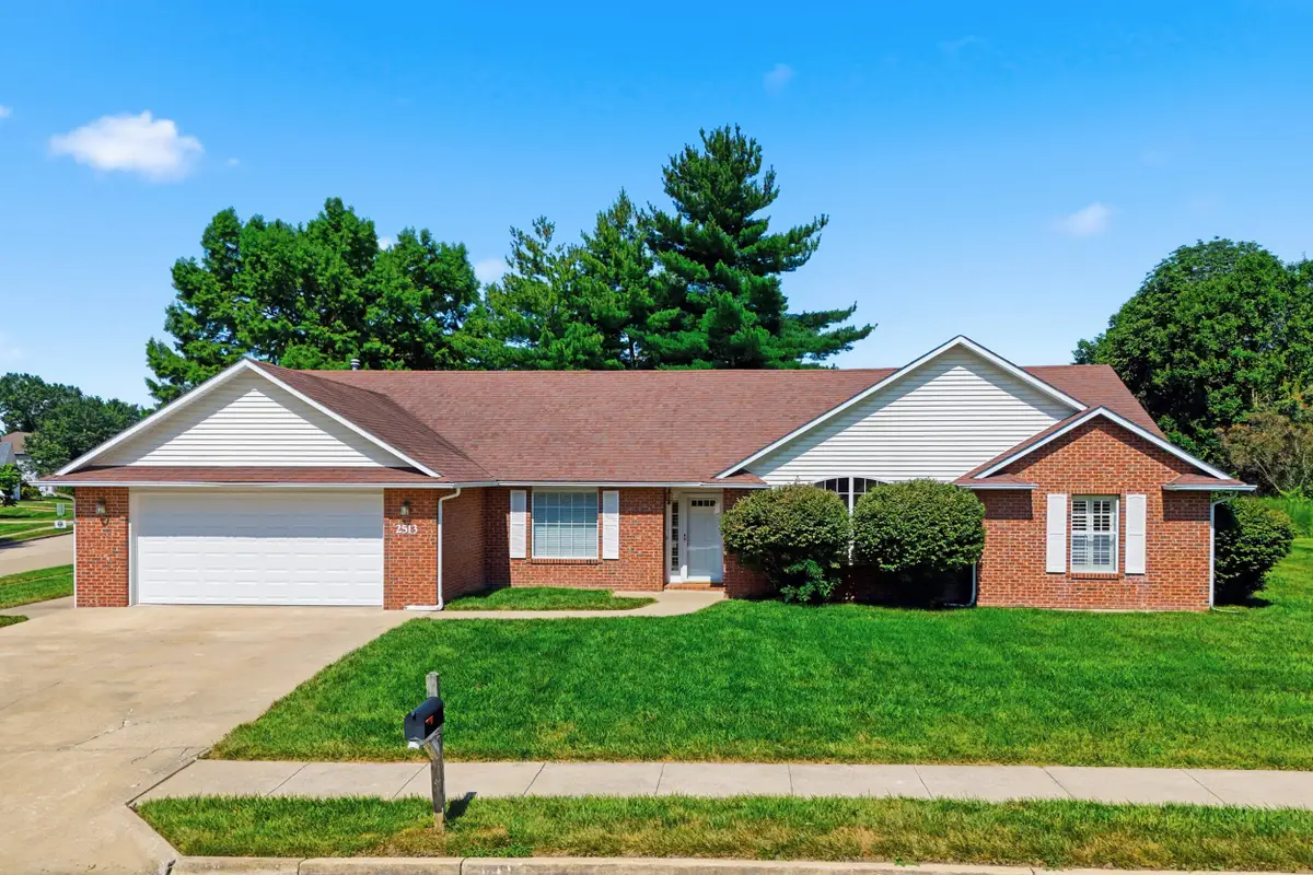 2513 Chambray Rd, Columbia, MO 65203 - #1
