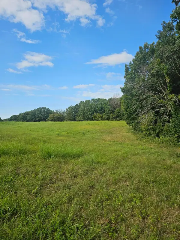 County Road 112, FAYETTE, MO 65248