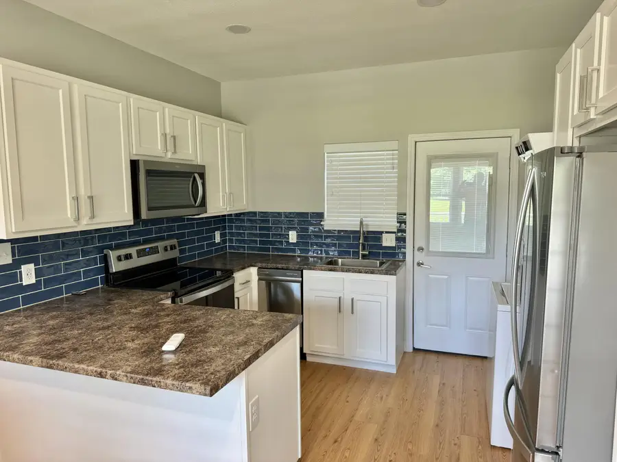 316 Main St, Fayette, MO 65248 - #3