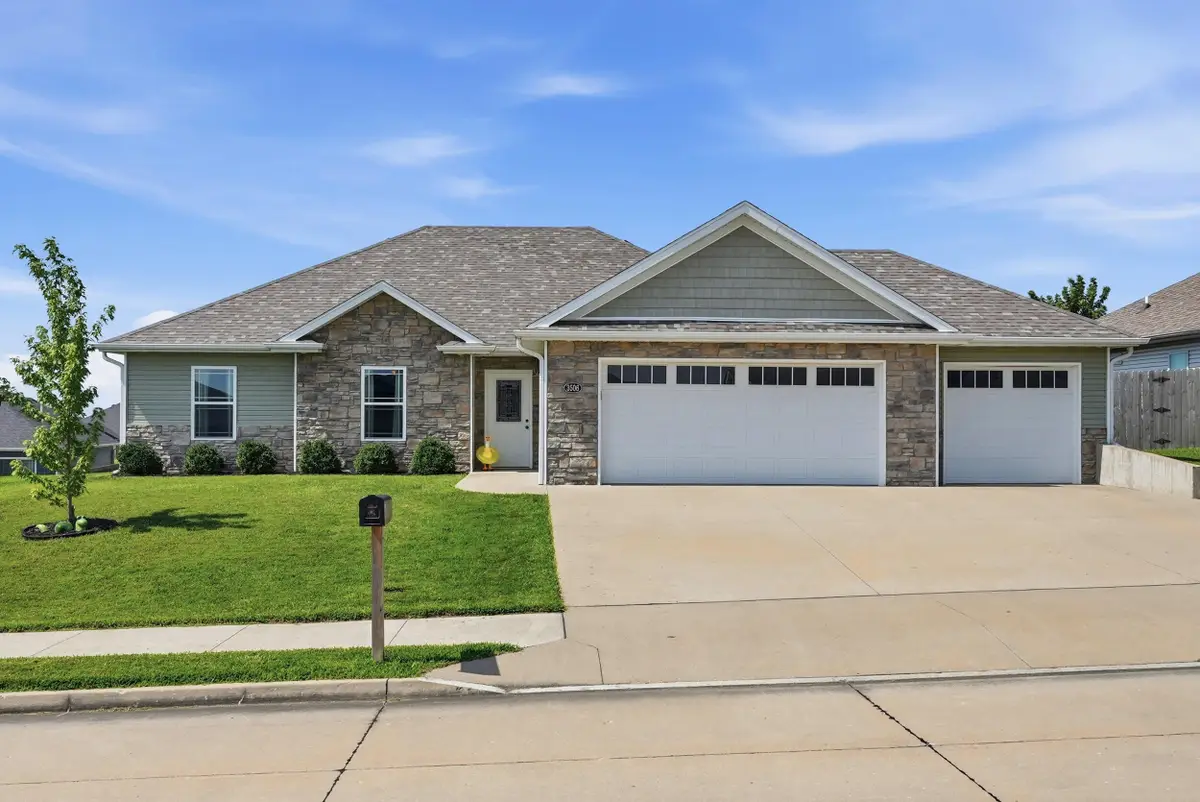 3506 Meandering Ct, Columbia, MO 65202 - #1