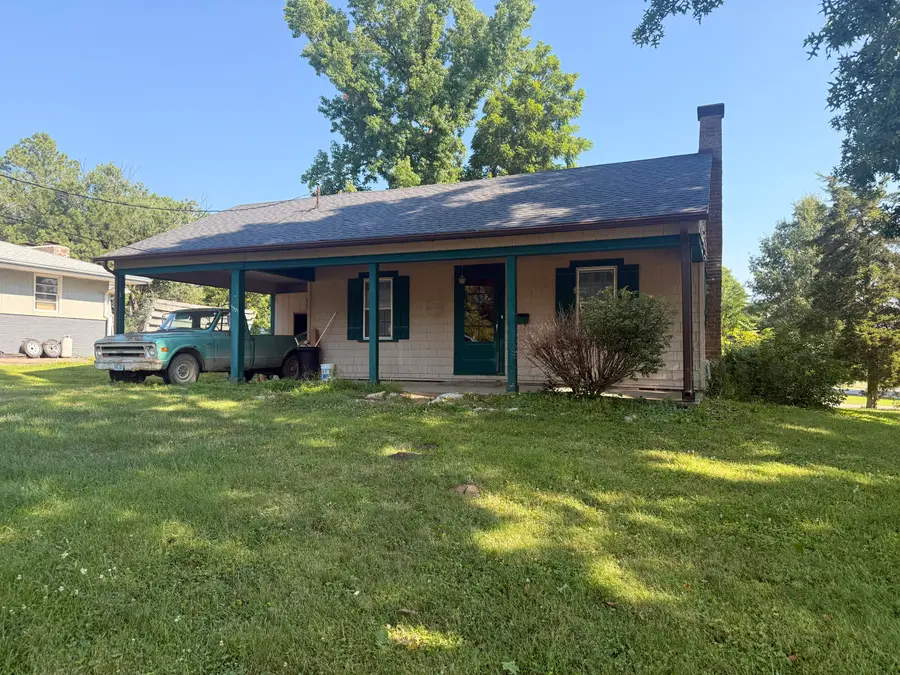 1321 Pollock Rd, Mexico, MO 65265 - #2
