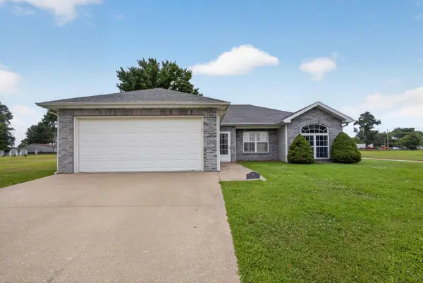 241 Lacy St, PRAIRIE HOME, MO 65068