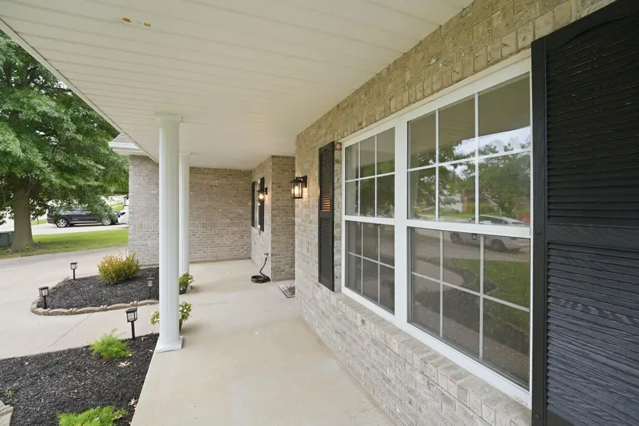 5905 Kelsey Dr, Columbia, MO 65202 - #2