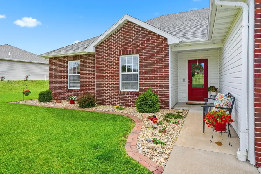 14358 Monarch Dr, Hallsville, MO 65255 - #3