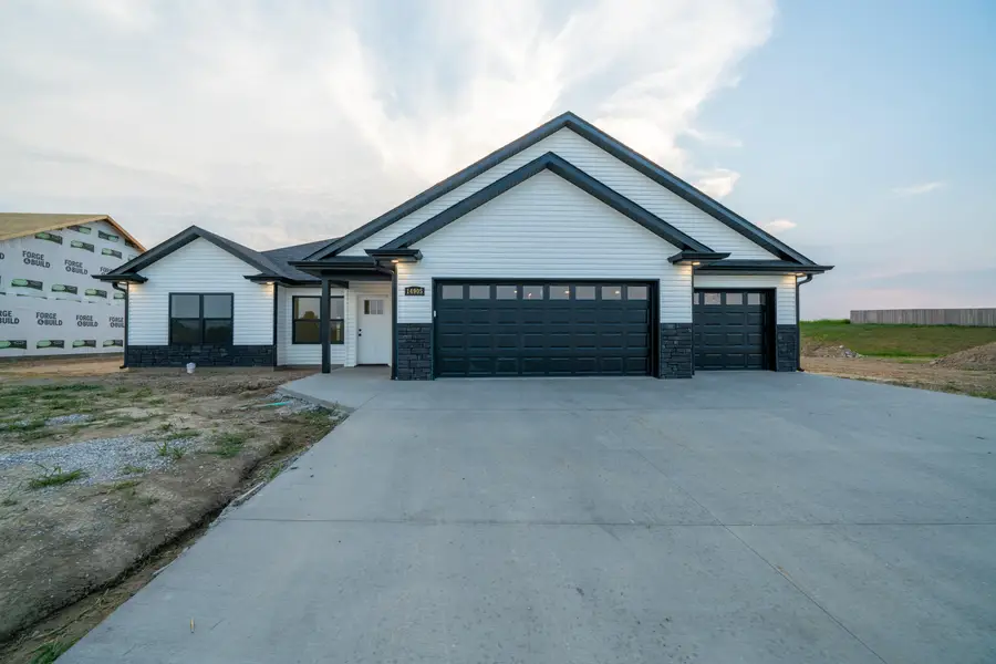 14905 Welch Dr, Ashland, MO 65010 - #2
