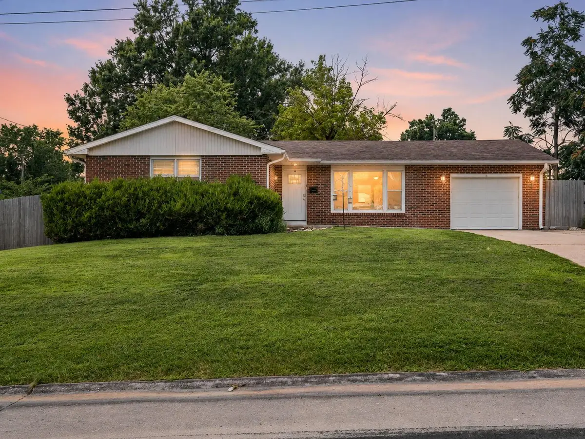 6 E Reed St, Fulton, MO 65251 - #1