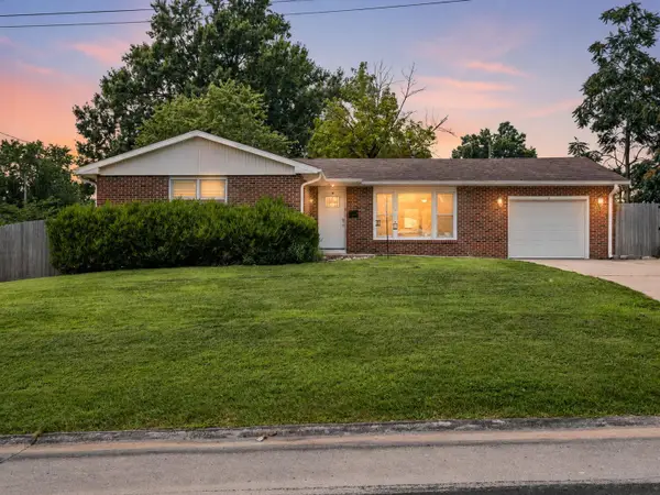 6 E Reed St, FULTON, MO 65251