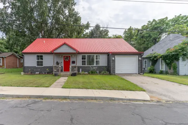 636 Farror St, MOBERLY, MO 65270