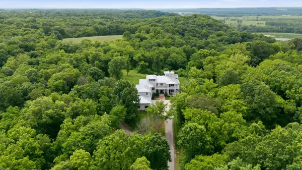 6450 W Route K, COLUMBIA, MO 65203