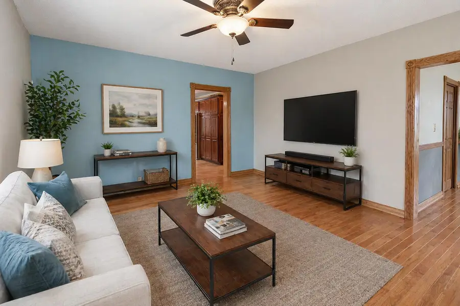 801 Court St, Fulton, MO 65251 - #3